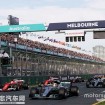 f1-australian-gp-2017-lewis-hamilton-mercedes-amg-f1-w08-leads-at-the-start-of-the-race